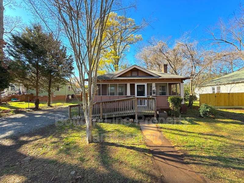 Charlotte House: 307 N Linwood Ave