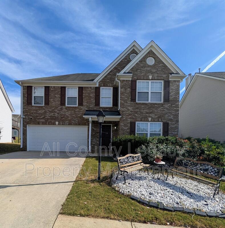 Grayson House: 2870 Storybook Ln