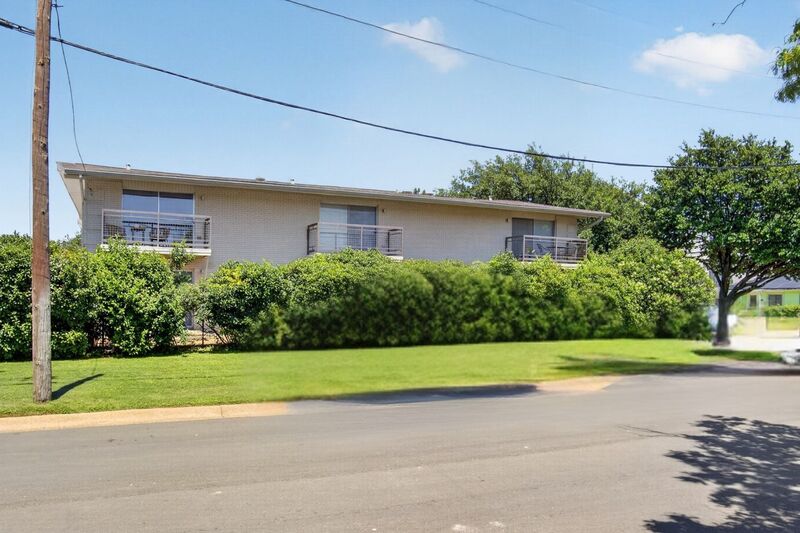 Dallas Condo: 4616 W Lovers Ln