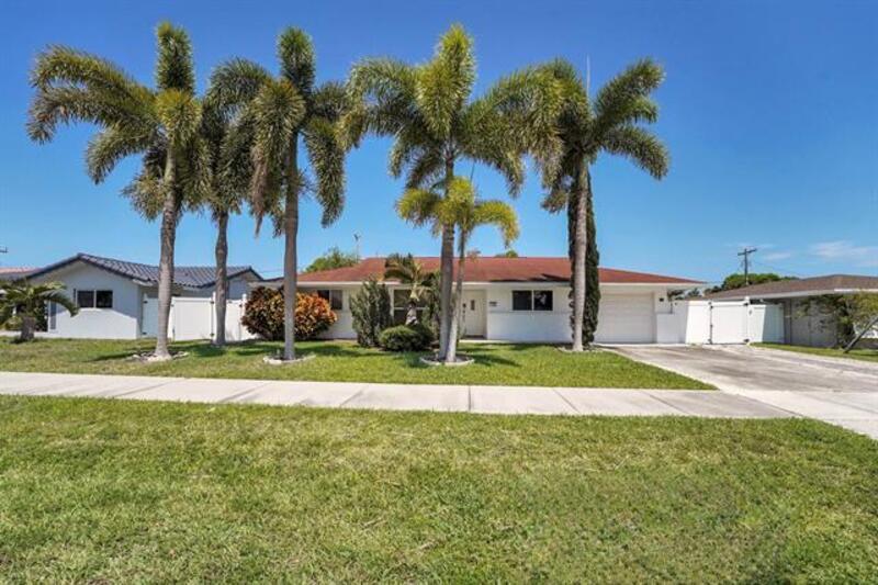 BOCA RATON House: 600 NW 12TH AVE