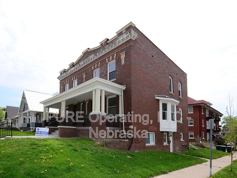 Omaha Condo: 2967 Harris Street