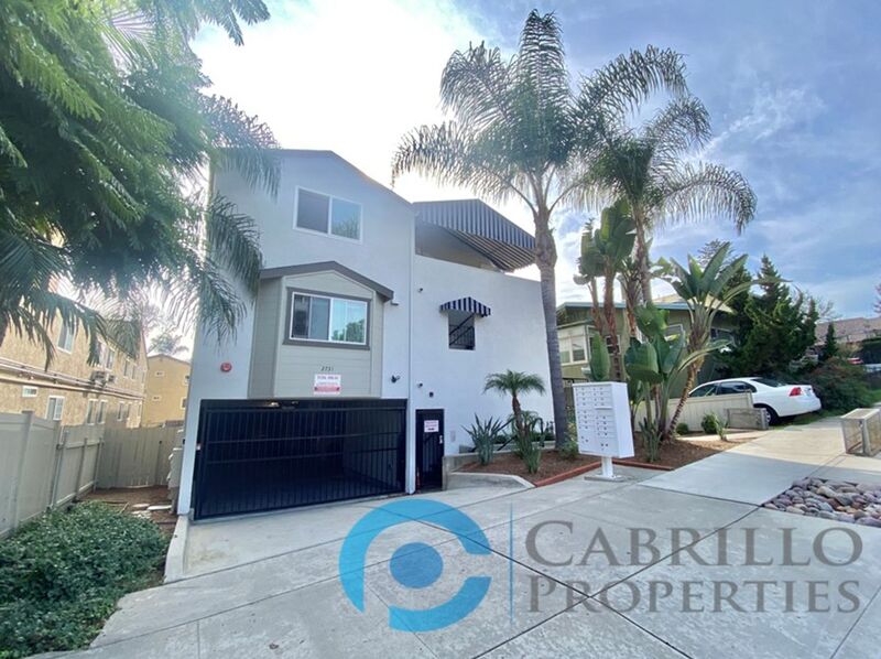 San Diego Condo: 2731 A Street