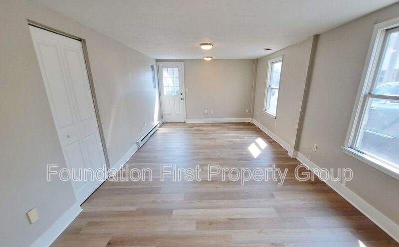Hanover Condo: 23 Mount Royal Avenue