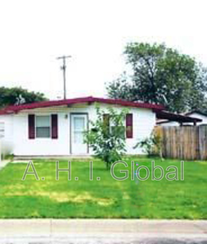 Amarillo House: 4421 South Hayden Street