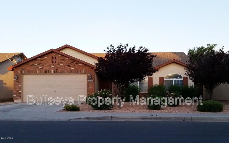San Tan Valley House: 40216 N. Lerwick Dr.