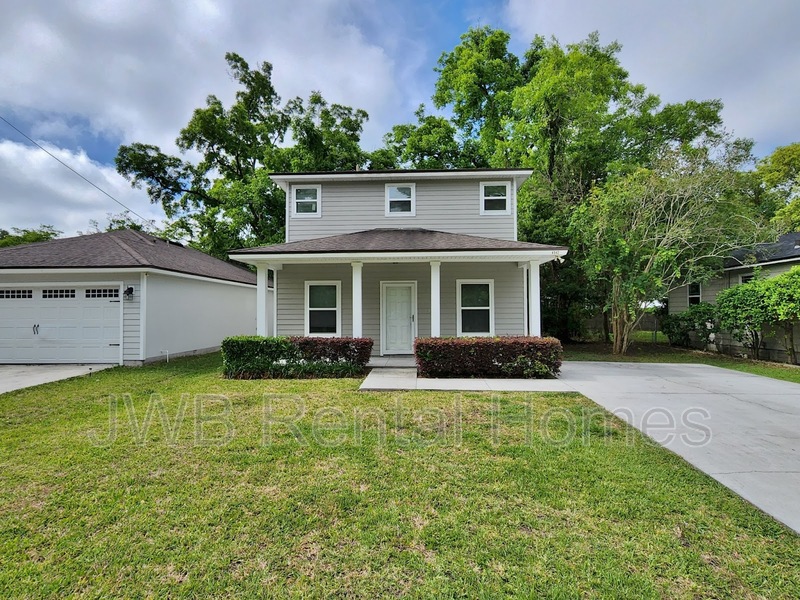 Jacksonville House: 4542 Alpha Ave