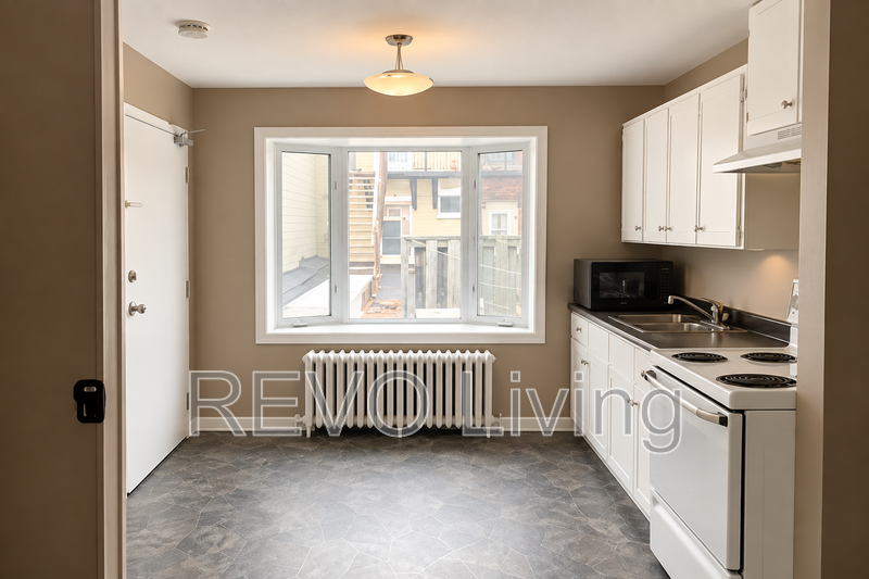 St Catharines Condo: 73 St Paul St1