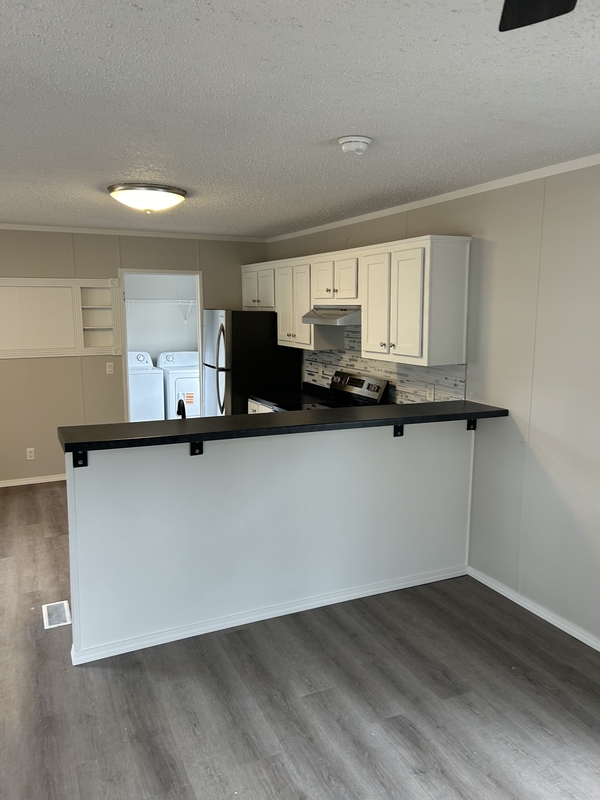 Branson House: 183 Como Avenue