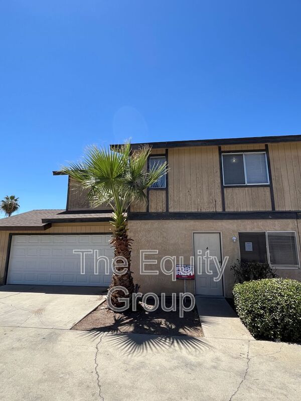 Porterville House: 859 West Mulberry Avenue -4