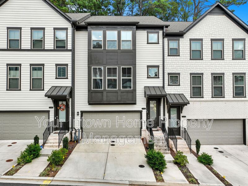 Decatur Townhome: 1342 Stanley Park Dr