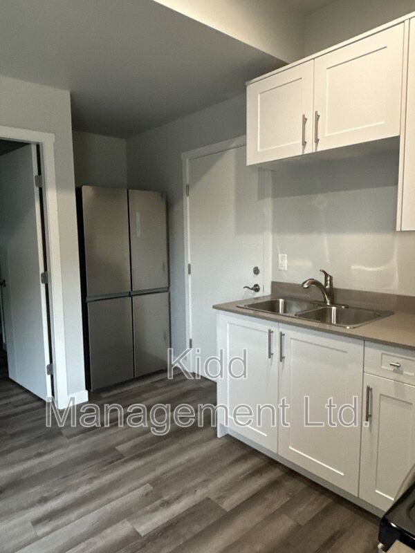 Prince George House: Monterey 201