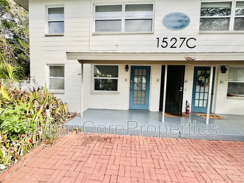 St. Petersburg Condo: 1527 5th St N