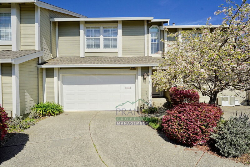 San Rafael Condo: 13 Rockport Cove