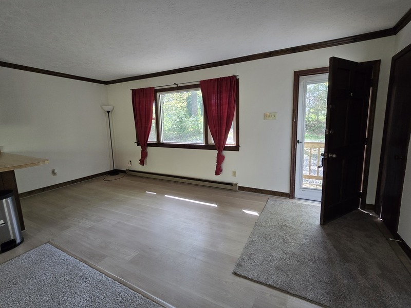 Quinton House: 6308 Lakeshore Dr