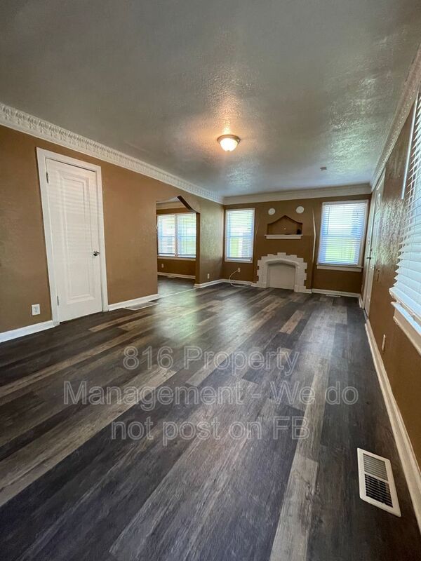 Kansas City Condo: 4241 Paseo Blvd