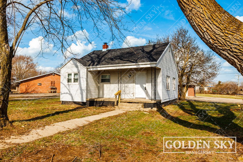 Muncie House: 4613 South Madison Street