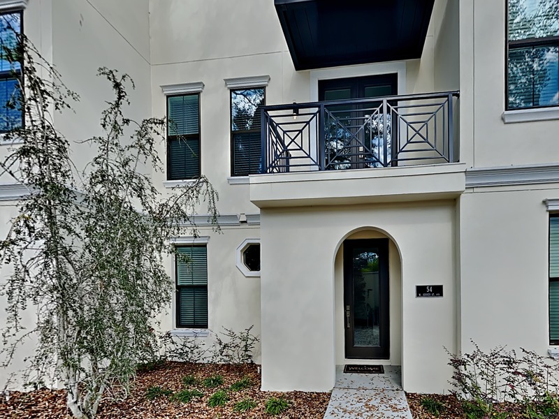 Orlando Townhome: 54 W Jersey St