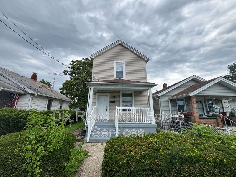 Hamilton House: 332 Hudson Avenue