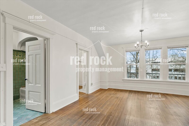 Spokane Condo: 615 West 6th Avenue - D