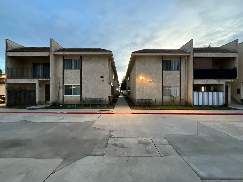 La Puente House: 1520 N California Ave