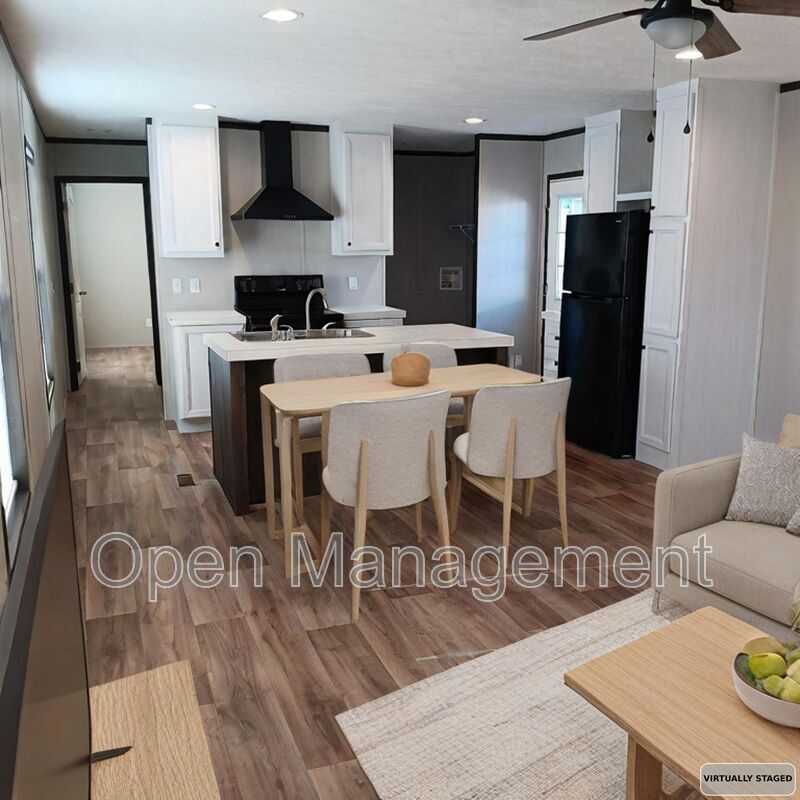 San Angelo House: 2501 Martin Luther King Dr