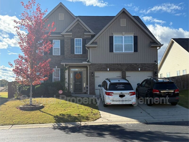 Duncan House: 316 Meadowpark Lane