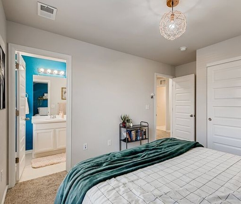 Main Rental Photo 13