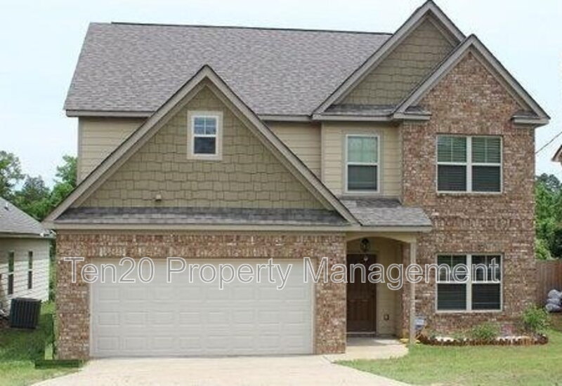 Phenix City House: 1326 Ingersoll Dr