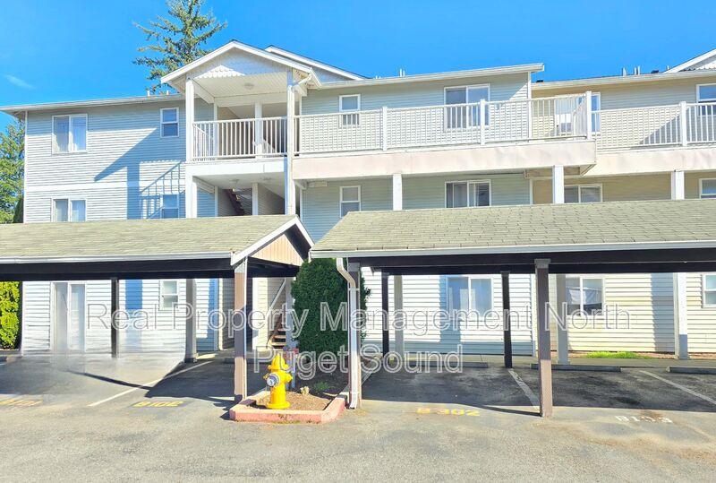 Marysville Condo: 11811 State Ave