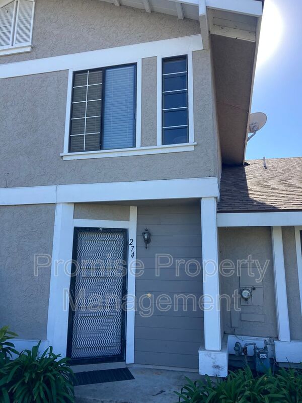Oceanside House: 274 Riverview Way