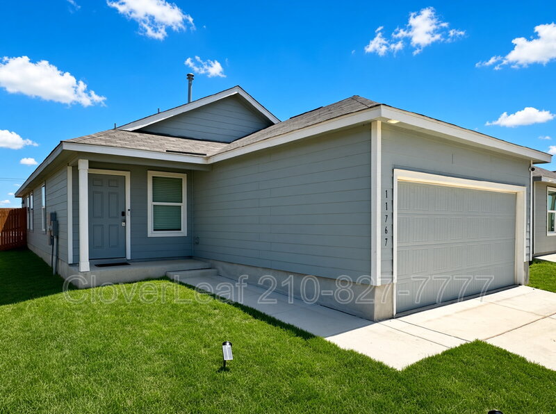 Saint Hedwig House: 11767 Arctic Rose
