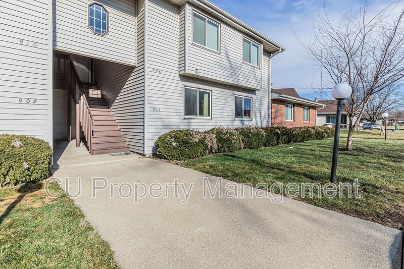 Request a Viewing for 922 Kara Drive 1 Tenant Turner