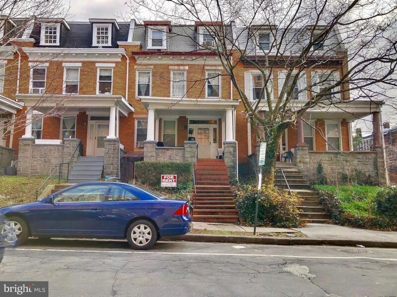 Baltimore Condo: 3303 Guilford Ave