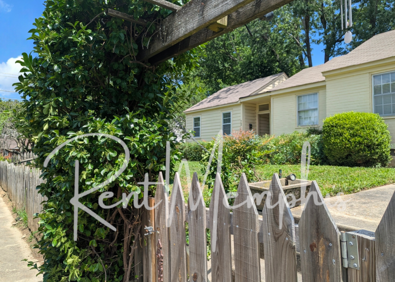 Memphis Condo: 72 South Larchmont Drive