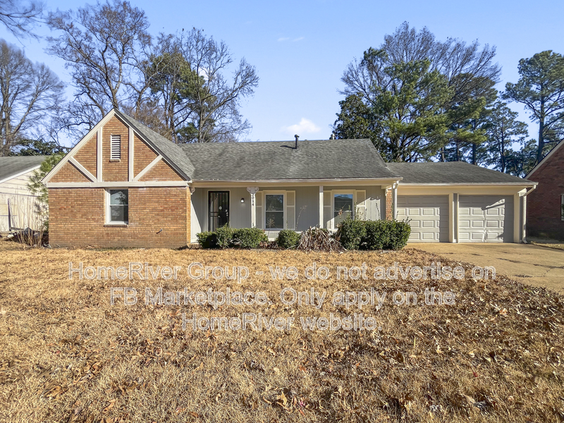 Memphis House: 3014 Cypress Point Dr