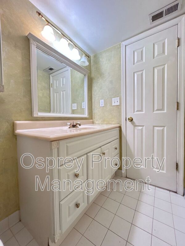Introducing the stunning 3 Bedroom "ASK ABOUT OUR ZERO DEPOSIT" - Photo 8