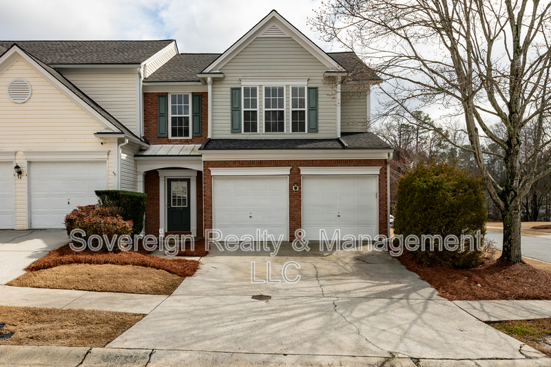 Woodstock Townhome: 278 Regent Sq