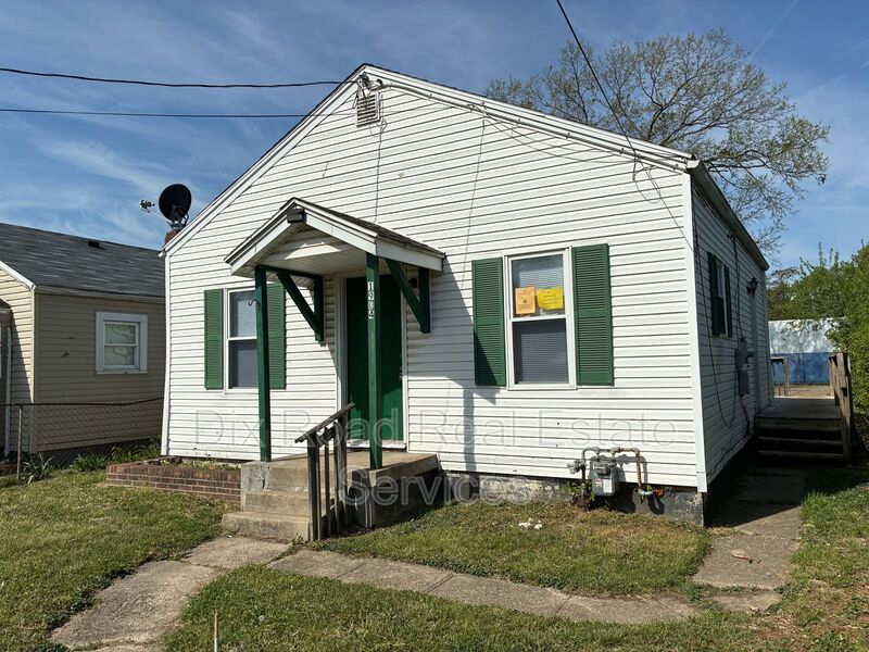 Middletown House: 1904 Baltimore Street
