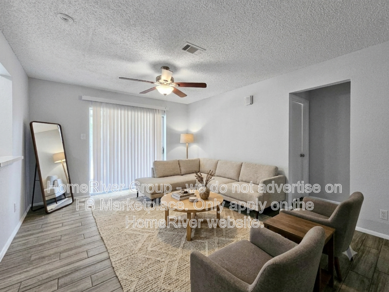 Converse House: 439 Bridgit Dr