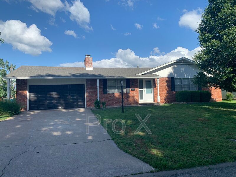 Joplin House: 2813 Massachusetts