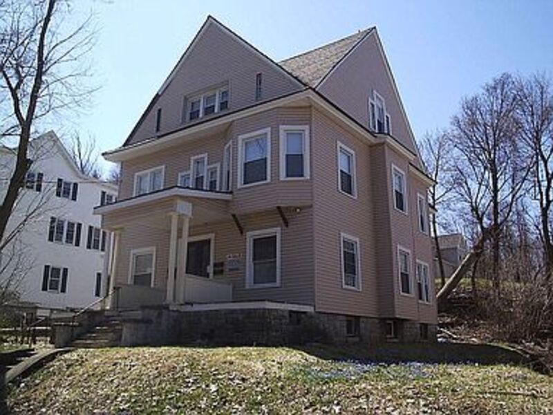 Syracuse Condo: 424 Columbus Avenue - 1