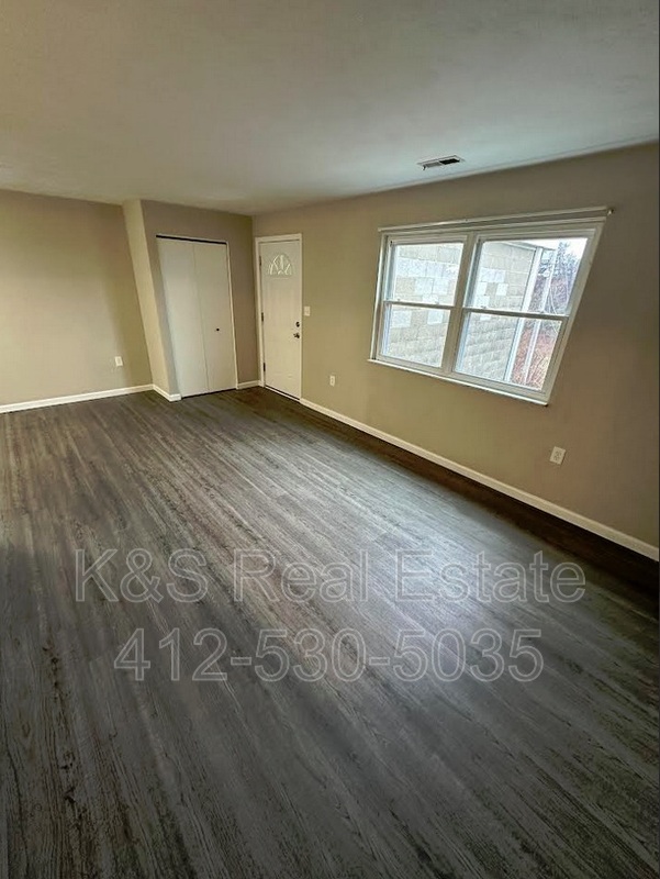 North Huntingdon Condo: 13900 Route 30 - 1
