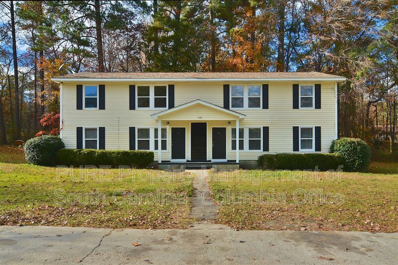 Columbia House: 121 Beatty Downs Rd