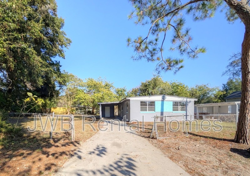 Jacksonville House: 9235 13th Ave