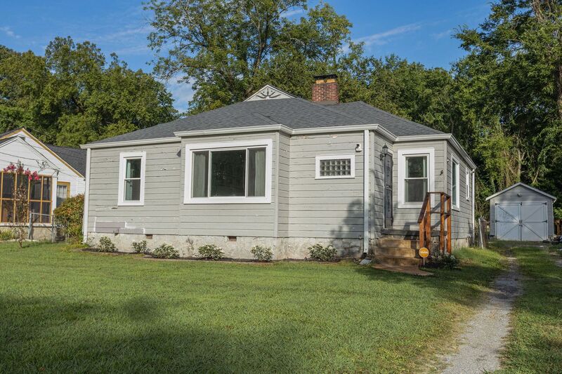 Chattanooga House: 303 Shawnee Trl