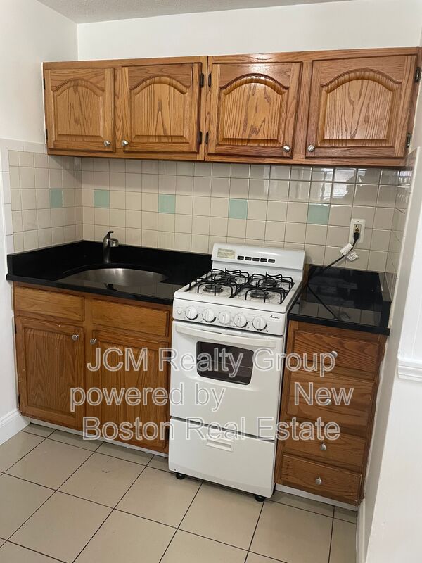 Chelsea Condo: 143 Arlington Street