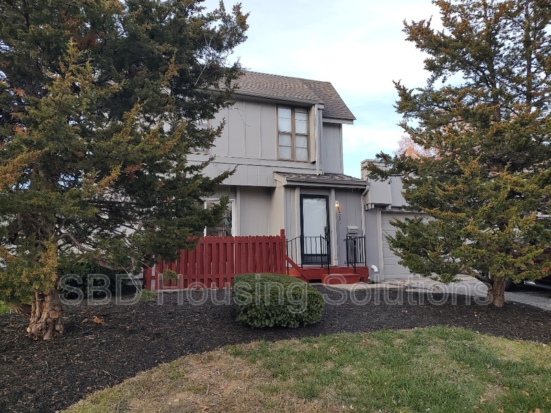 Grandview Townhome: 14031 Ballantrae Dr