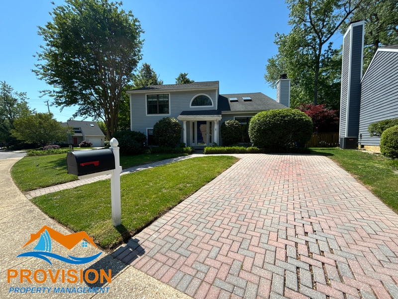 Annapolis House: 907 Berwick Drive