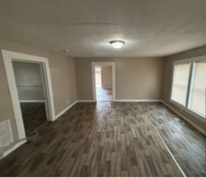 Griffin House: 218 Irving Avenue