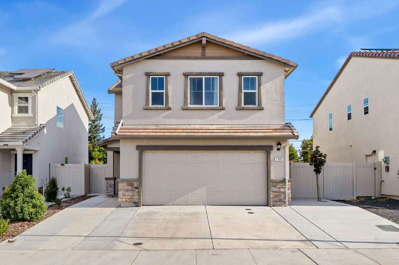 Elk Grove House: 7705 Forestdale Way